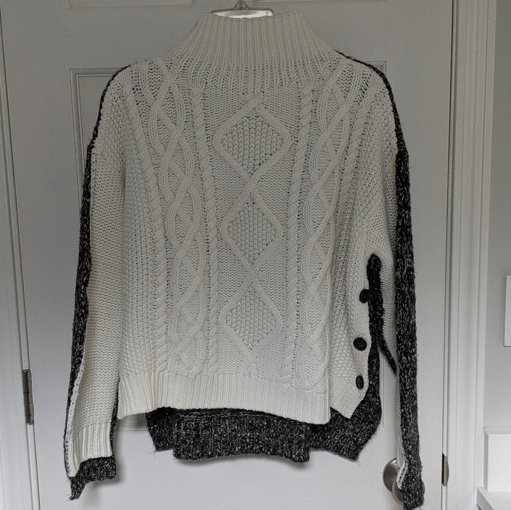 Evidnt Two Blocked Sweater